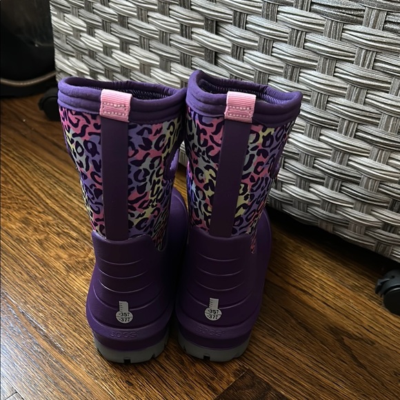 NWOT Bogs Purple and Pink Rain and Snow Boots - Picture 2 of 5